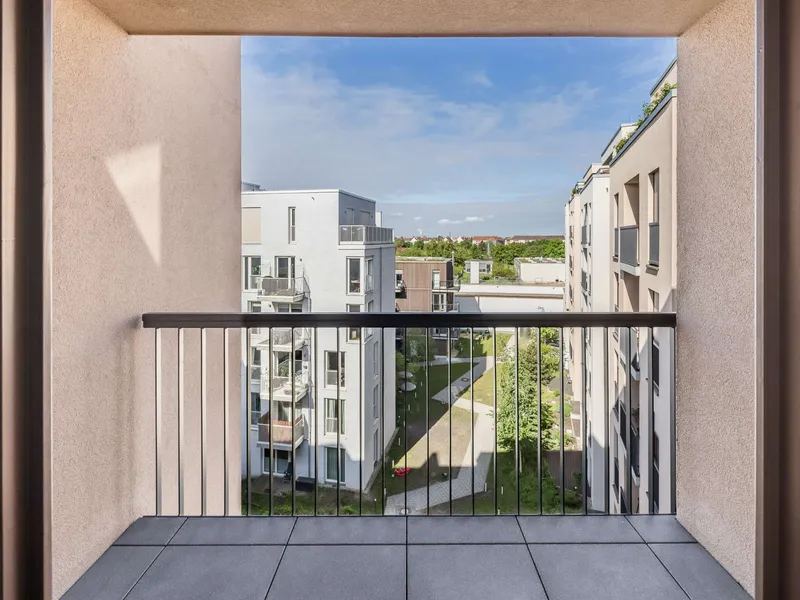 Leben im Prenzlauer Berg: Moderne 3-Zimmer-Wohnung mit Balkon in hochwertigem Neubau — photo 1